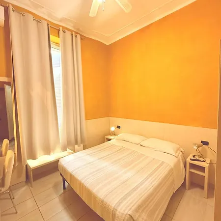 Guest house Hola