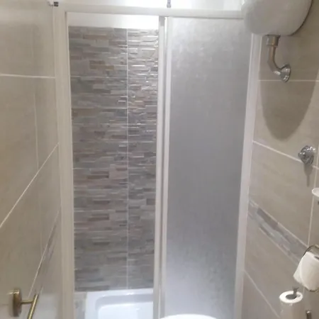 Guest house Hola 3*