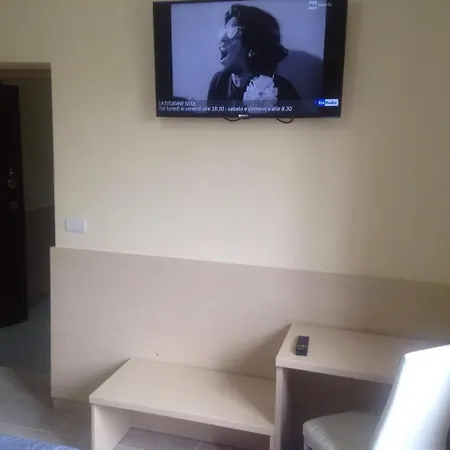 Guest house Hola